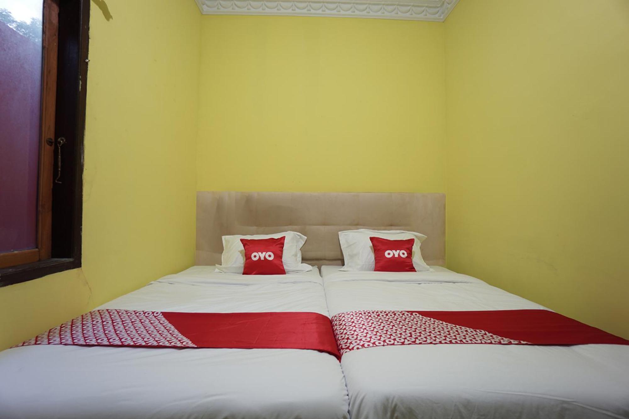 Oyo 2486 Bahana Guest House Manado Exterior photo